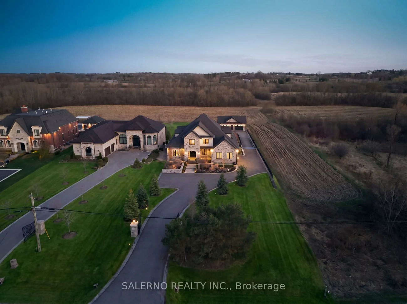 1199, Wellington, Rural King, King