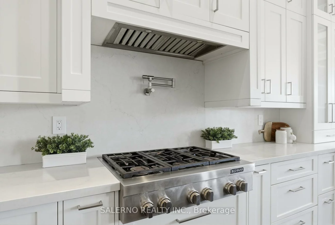 1199, Wellington, Rural King, King