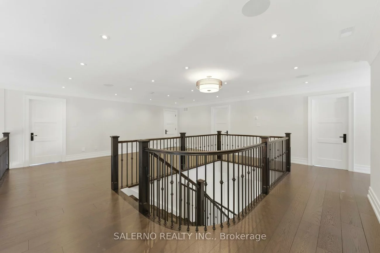 1199, Wellington, Rural King, King