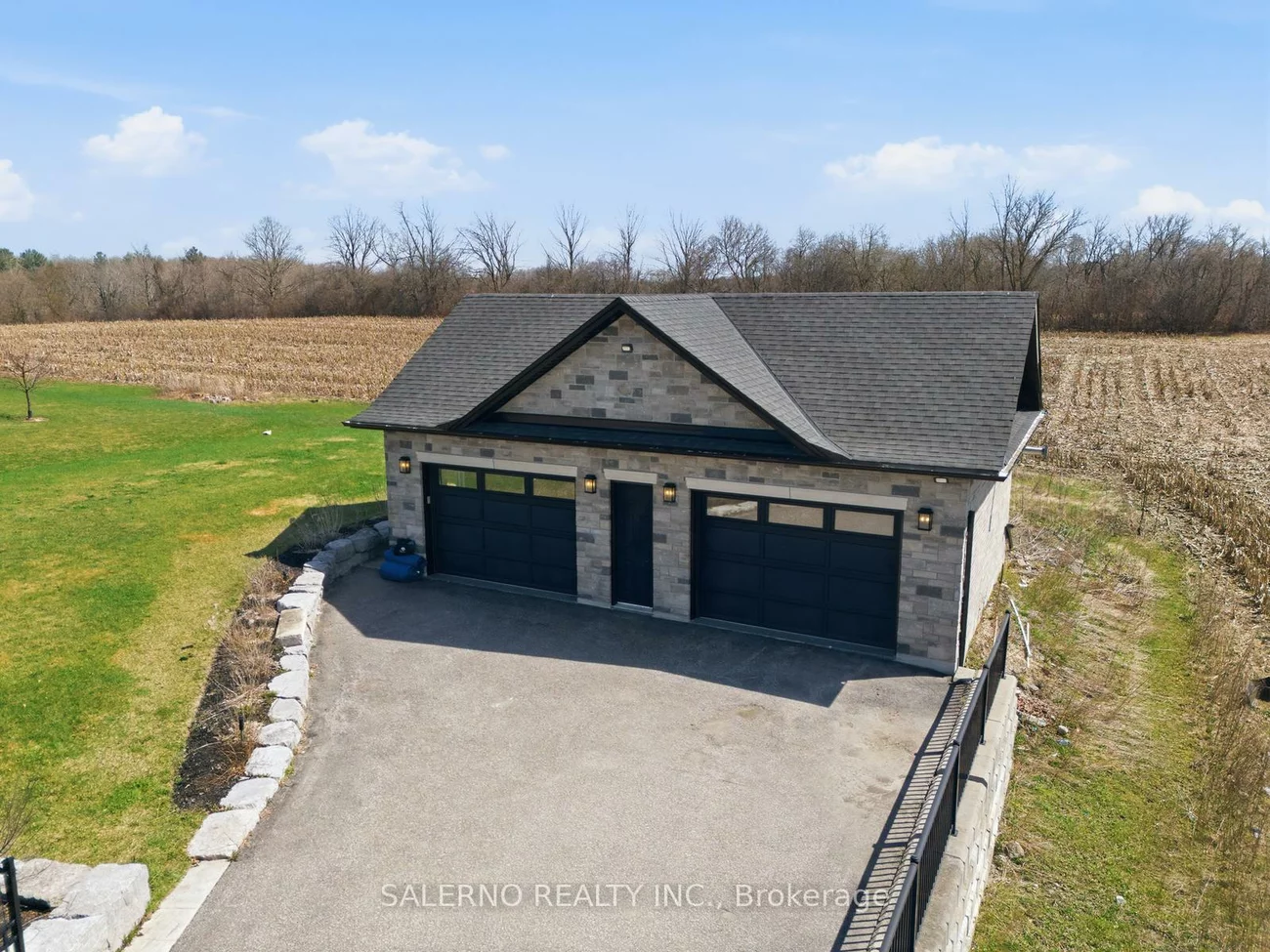 1199, Wellington, Rural King, King