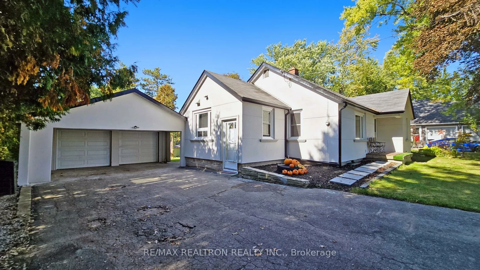 14376, Jane, Rural King, King