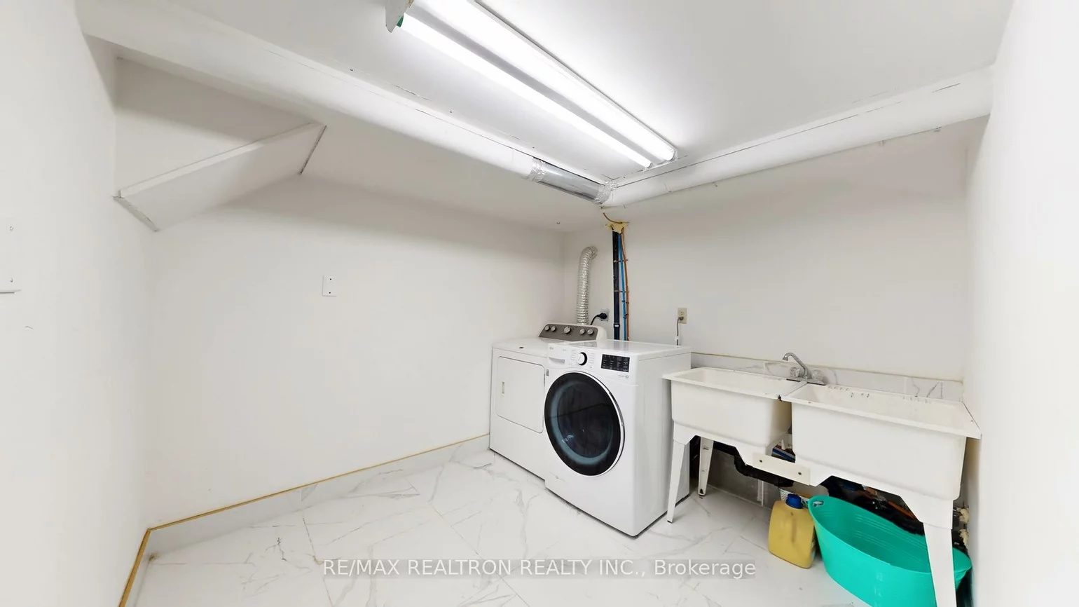 14376, Jane, Rural King, King