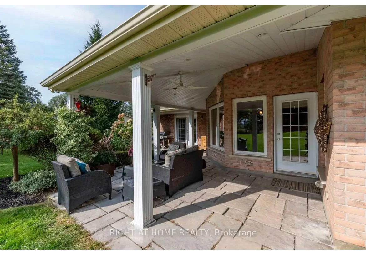 67, Moore Park, Schomberg, King