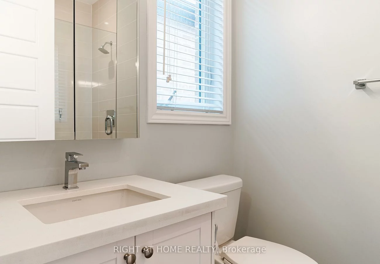 26, Great Heron, King City, King