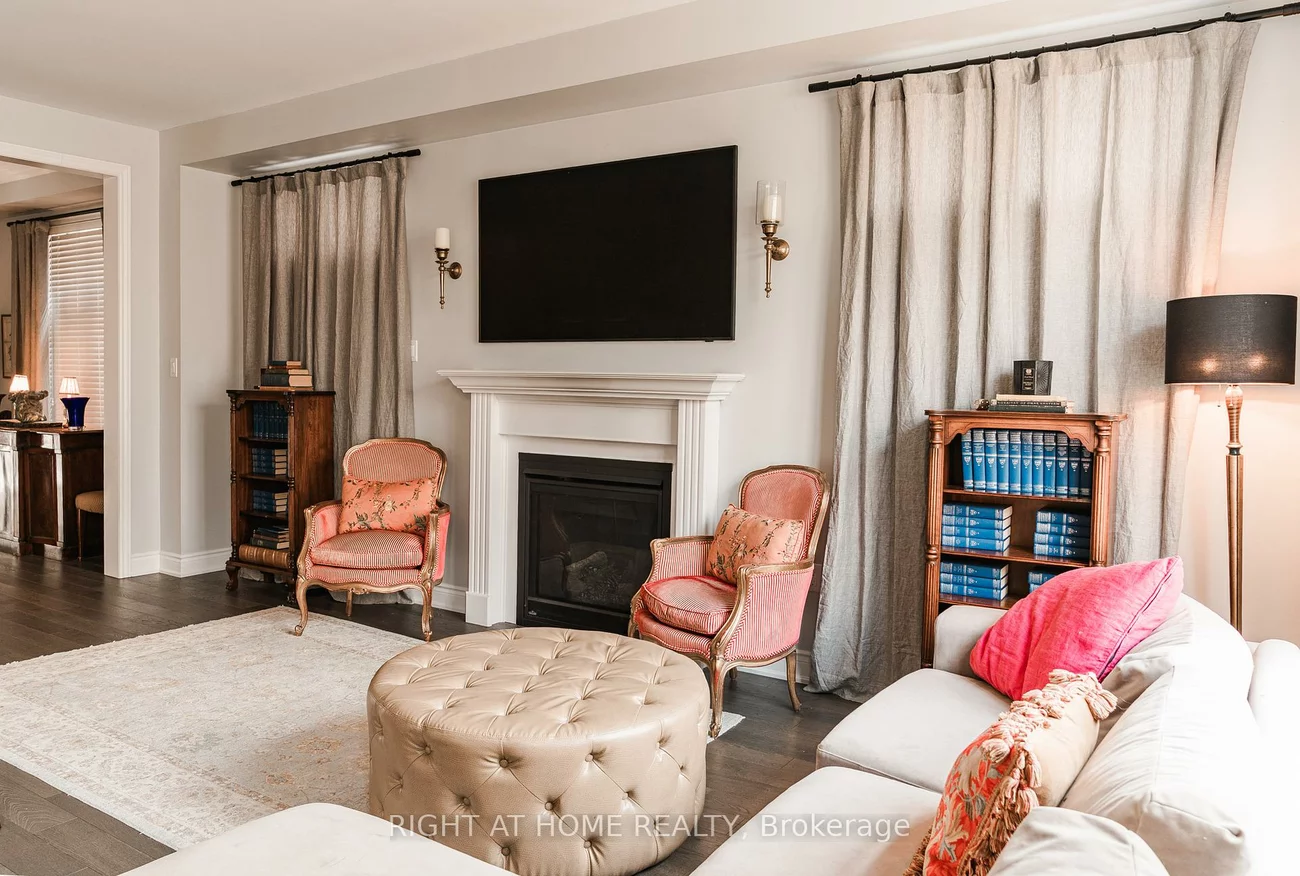 26, Great Heron, King City, King