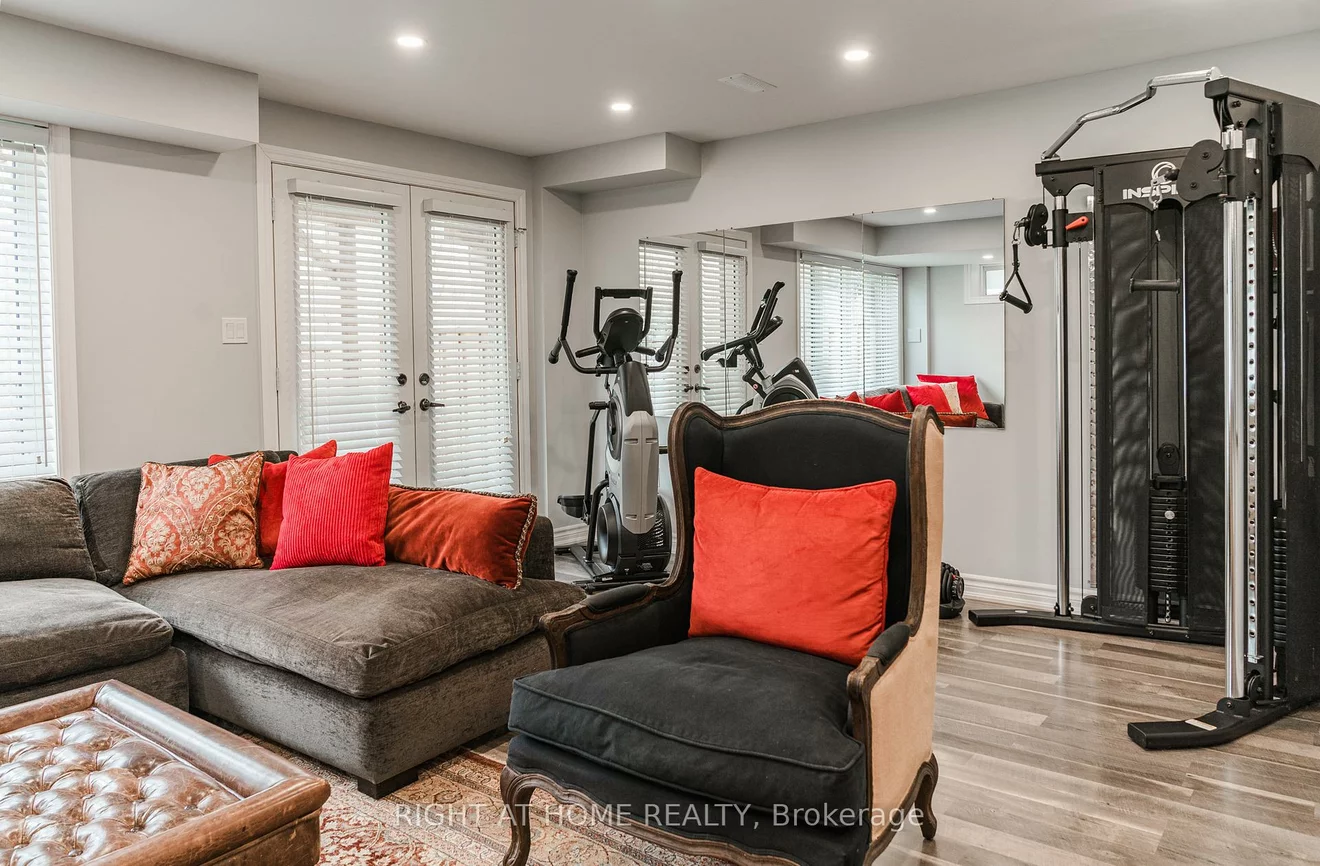 26, Great Heron, King City, King