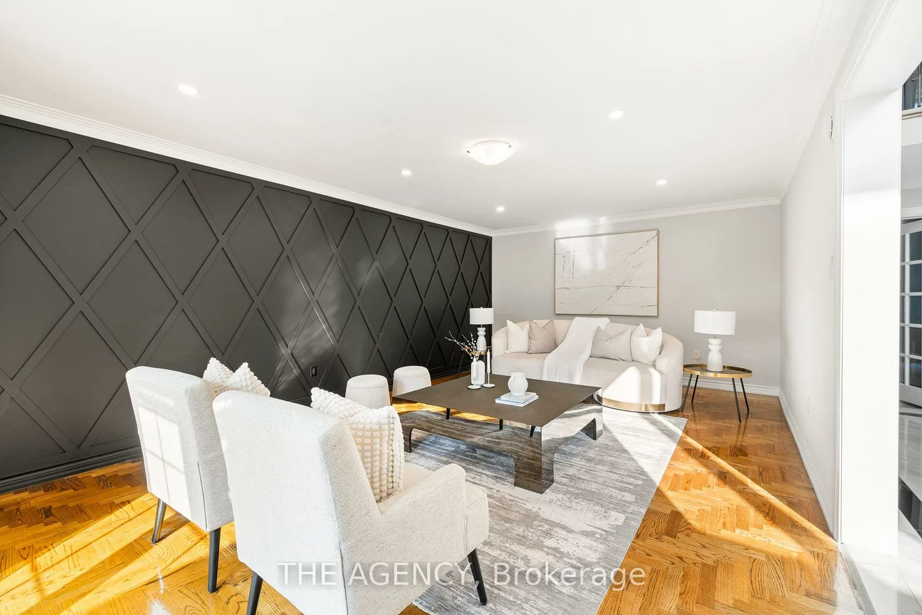 372, Burns, King City, King