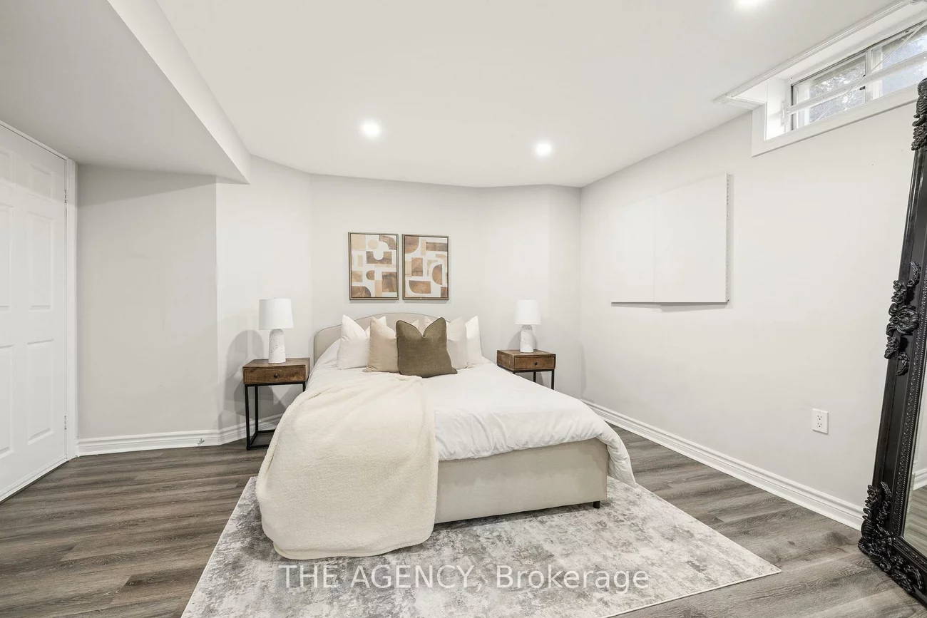 372, Burns, King City, King