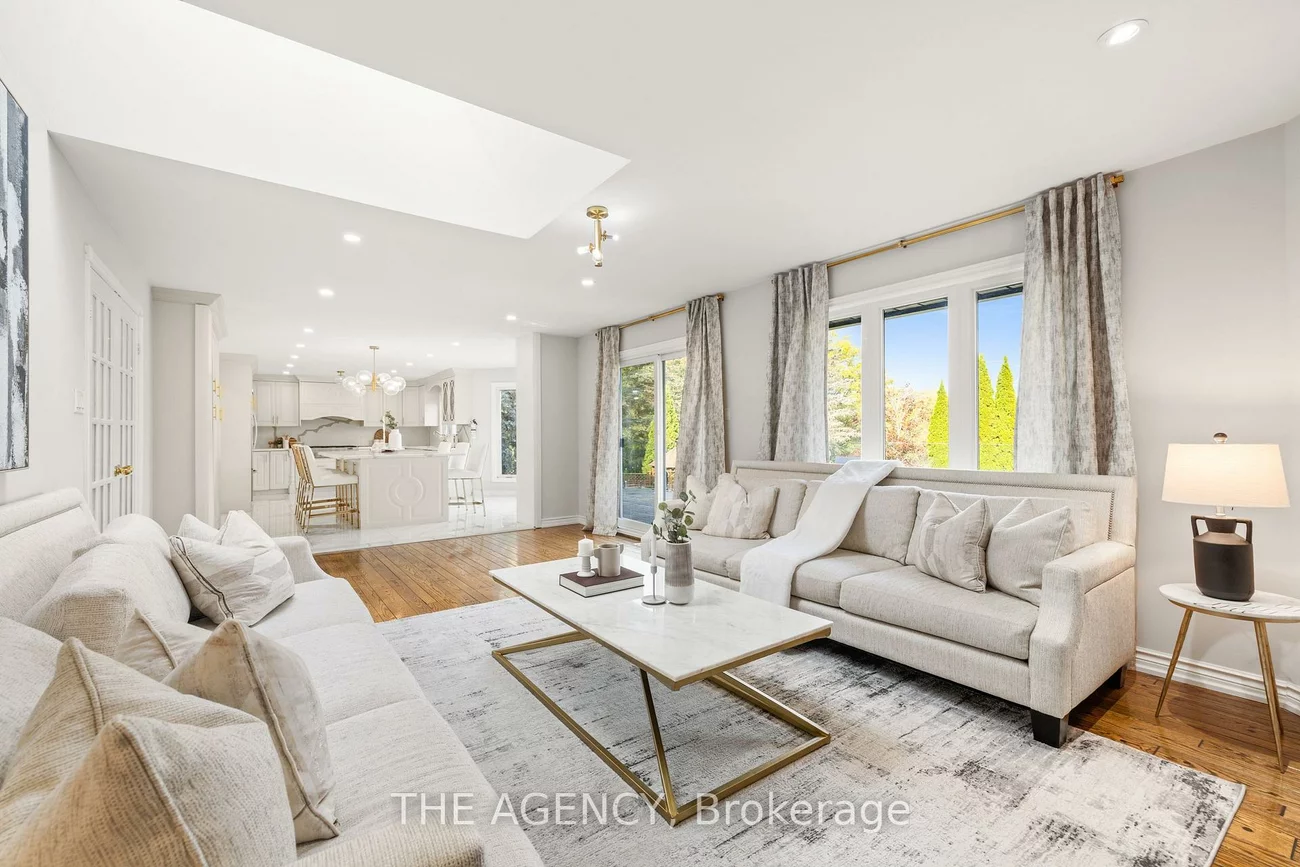 372, Burns, King City, King