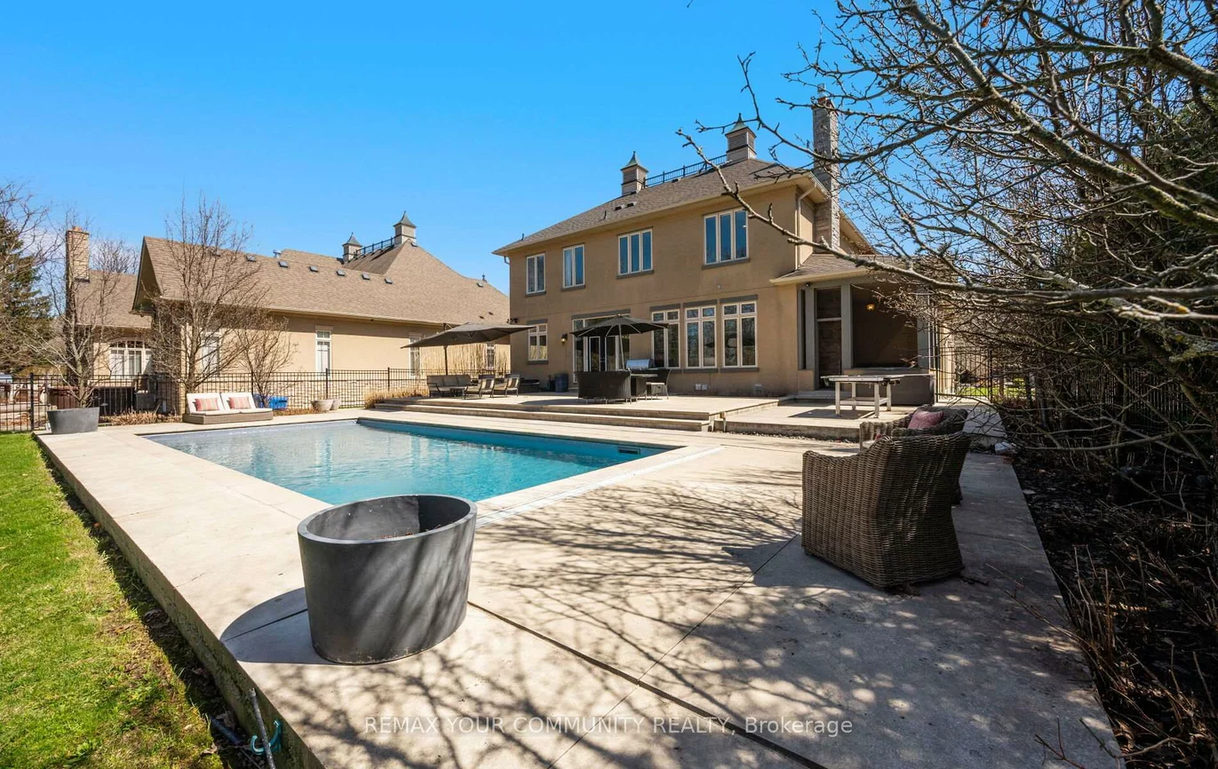 102, Country Club, Rural King, King