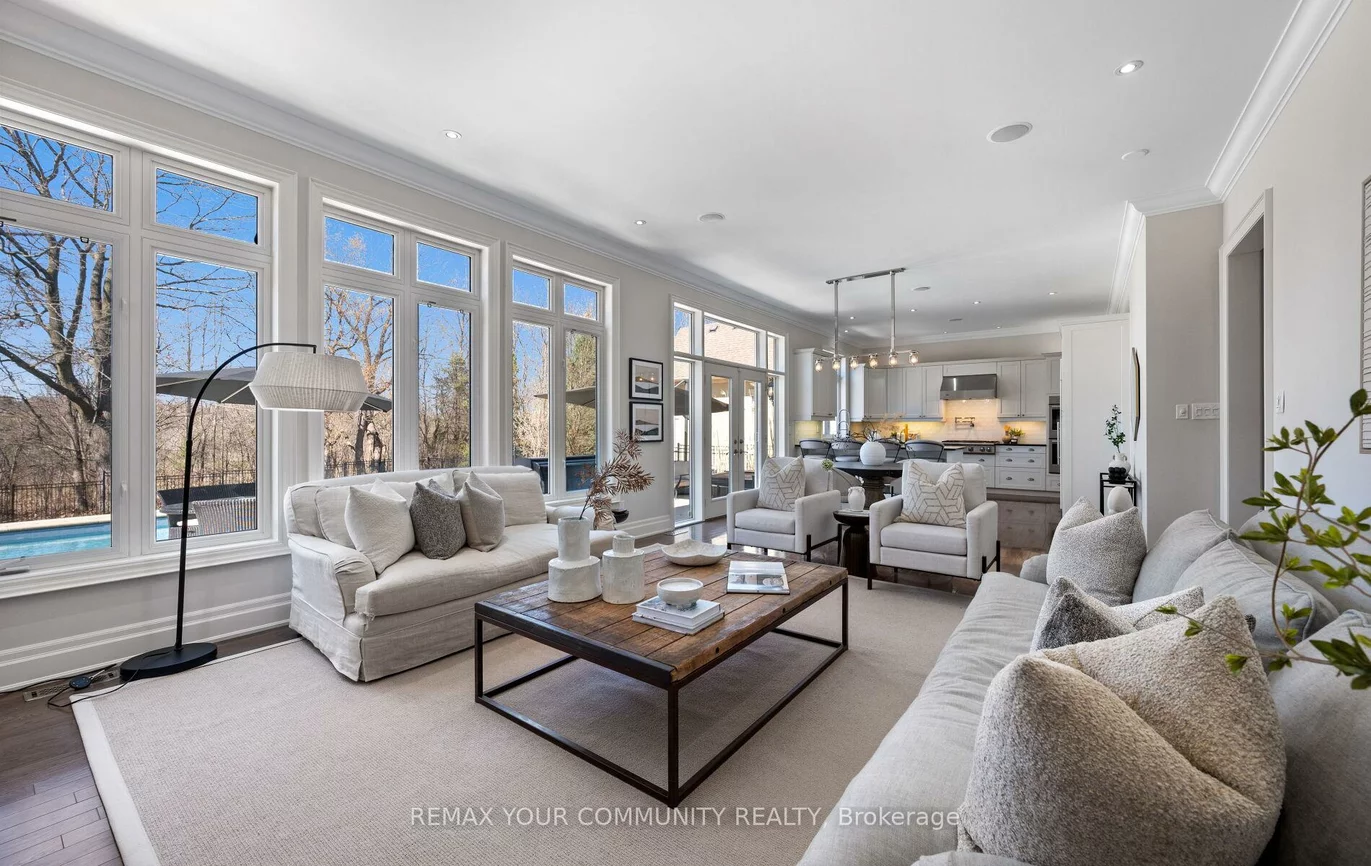 102, Country Club, Rural King, King