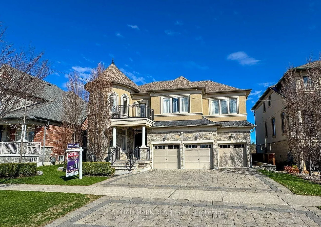 24, Bluff, Nobleton, King