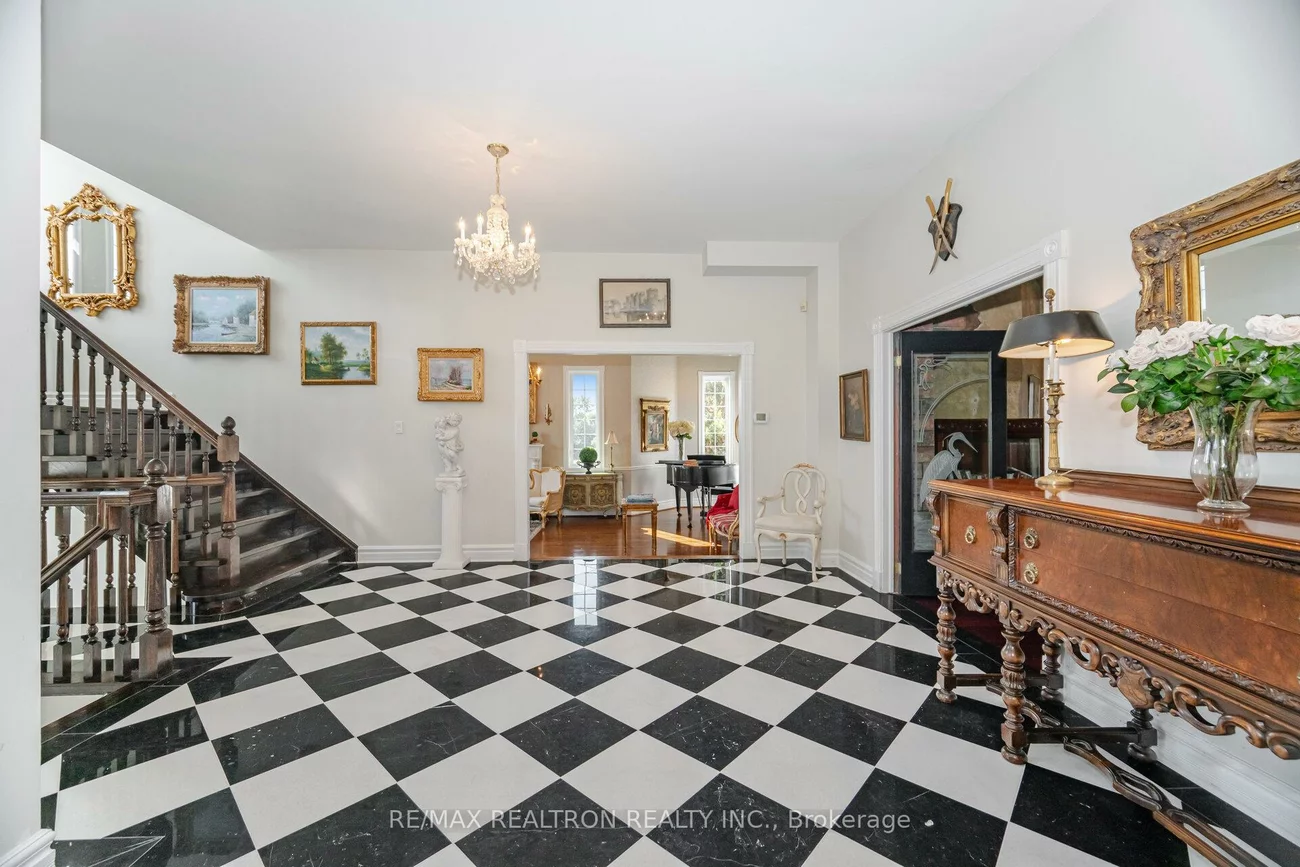 95, Loch Erne, Nobleton, King