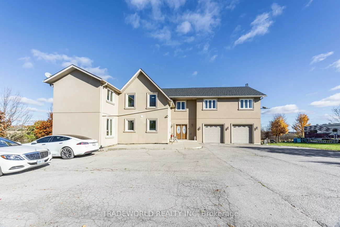 8805, Highway 9, Rural King, King
