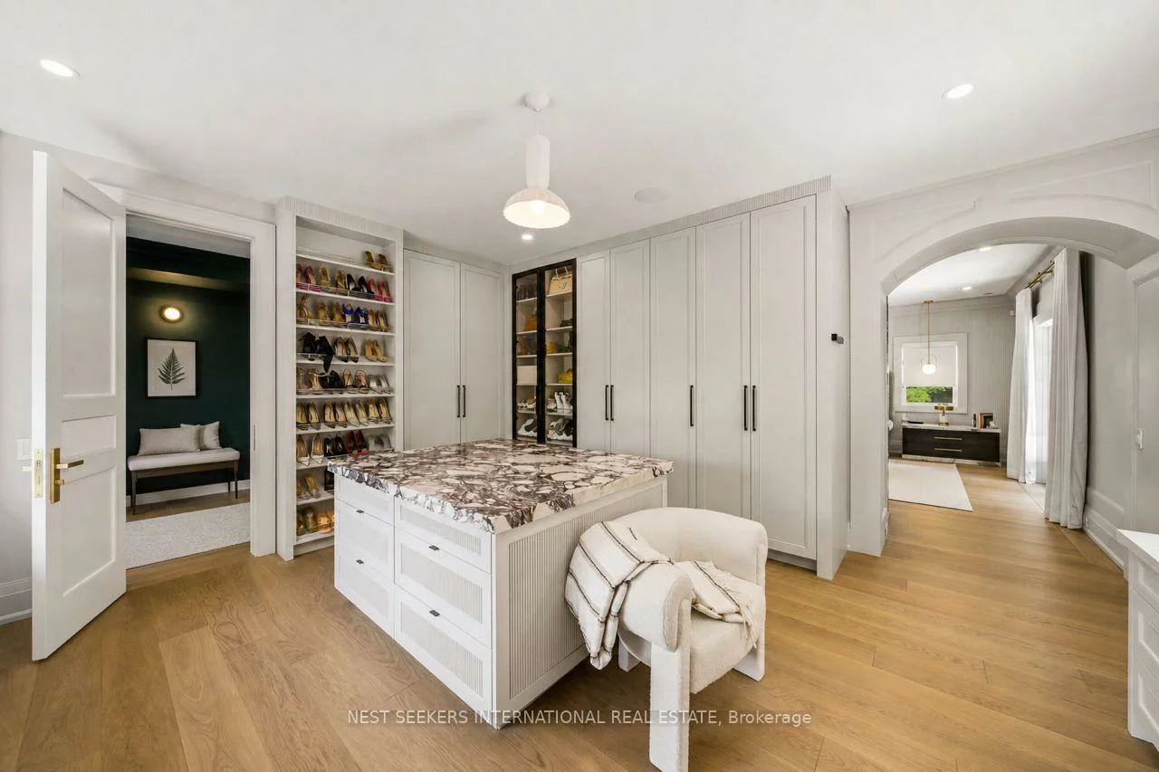 35, Kingswood, Rural King, King