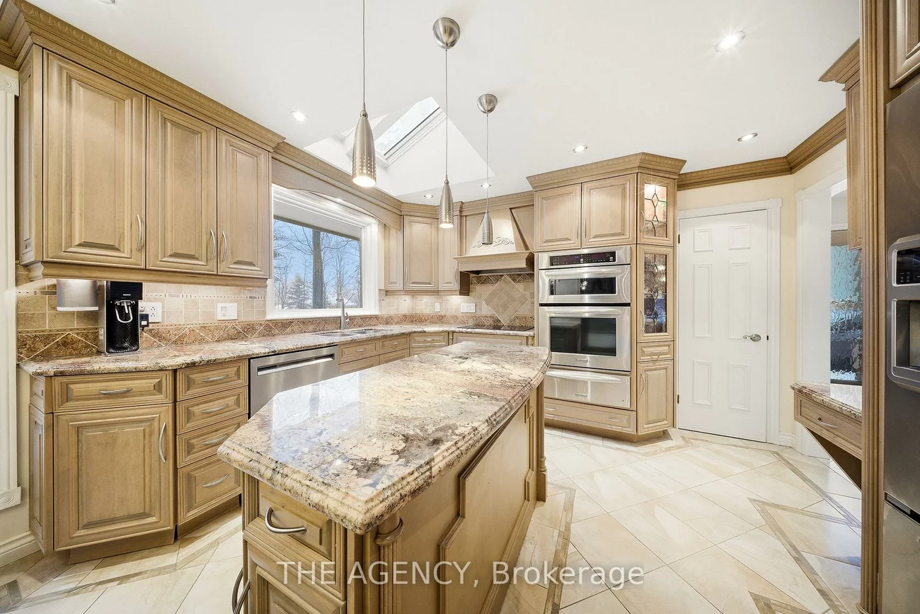 23, Cedarwood, Nobleton, King