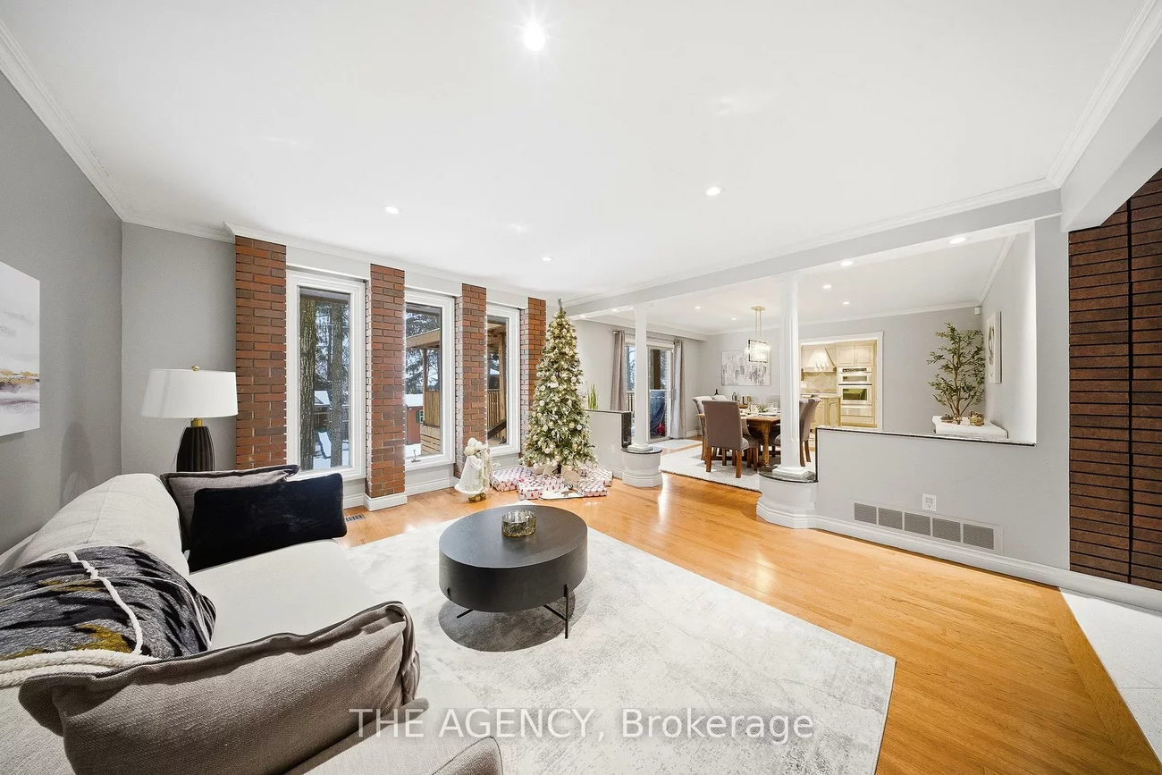 23, Cedarwood, Nobleton, King
