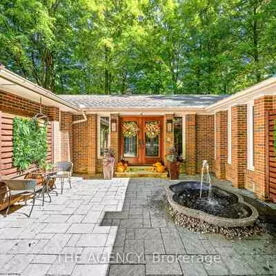 23, Cedarwood, Nobleton, King