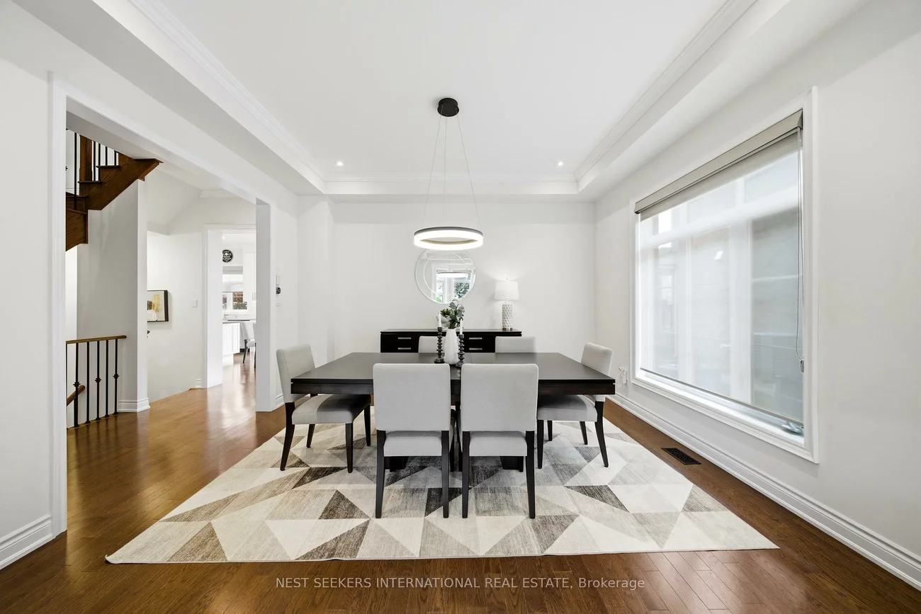 9, Larkin, Nobleton, King
