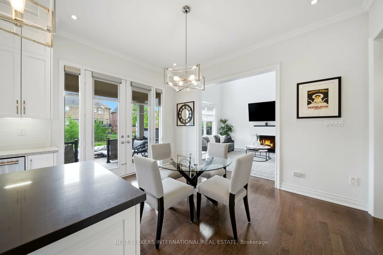 9, Larkin, Nobleton, King
