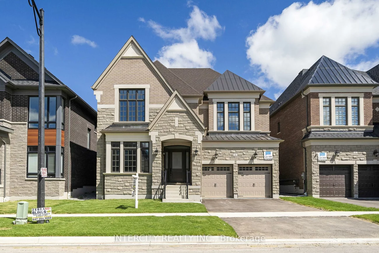 10, Saxby Farm, King City, King
