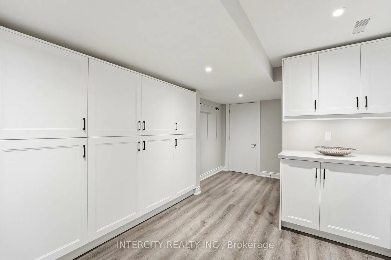 2, Fairmont Ridge, Nobleton, King