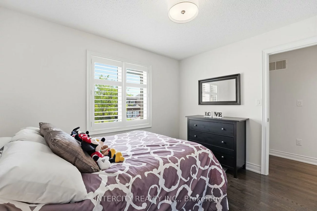 2, Fairmont Ridge, Nobleton, King