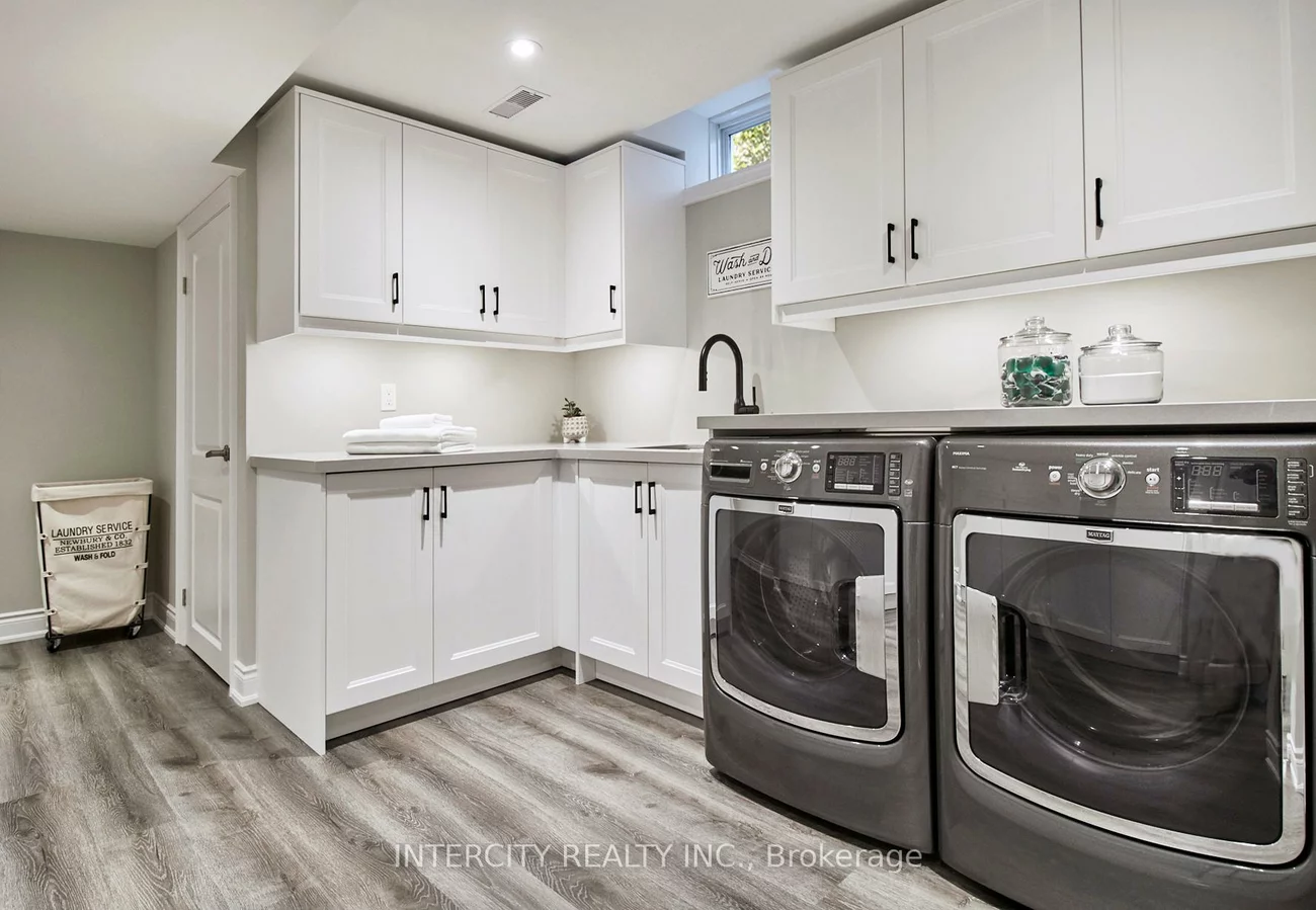 2, Fairmont Ridge, Nobleton, King