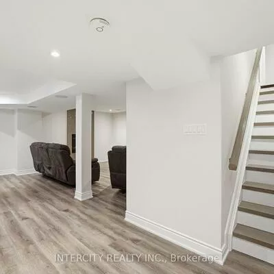 2, Fairmont Ridge, Nobleton, King