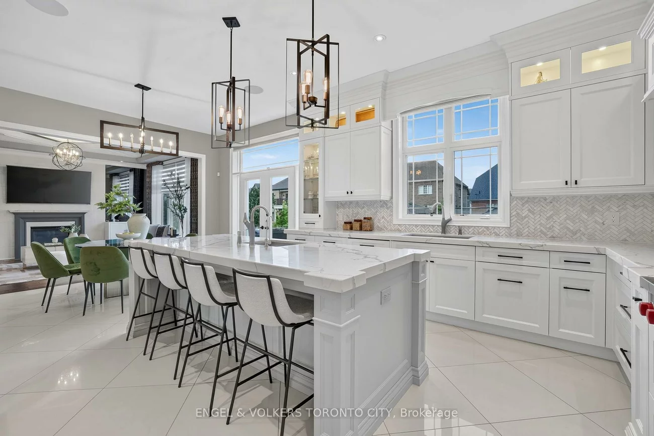 14, Coppermine, Nobleton, King