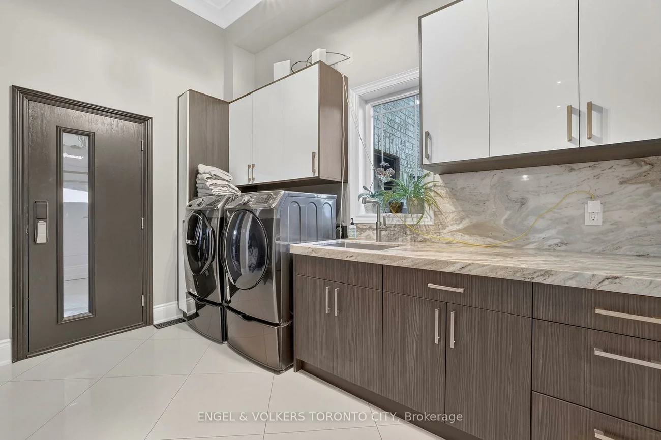 14, Coppermine, Nobleton, King