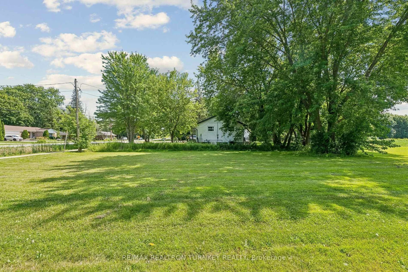18930, Dufferin, Rural King, King