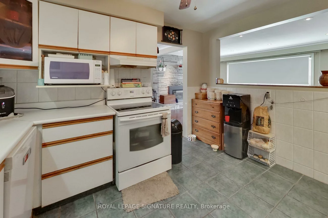 12881, 27, Nobleton, King