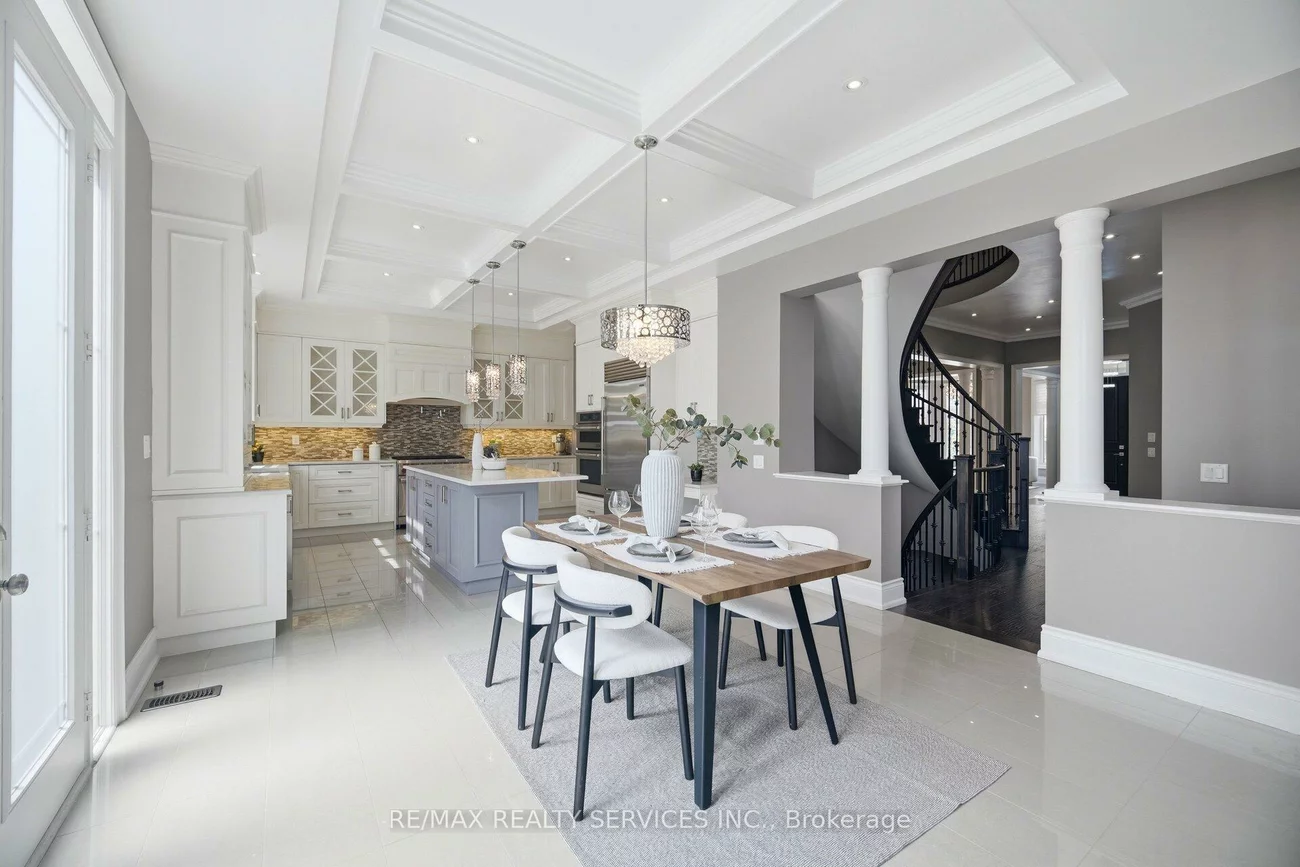 36, West Coast, Nobleton, King
