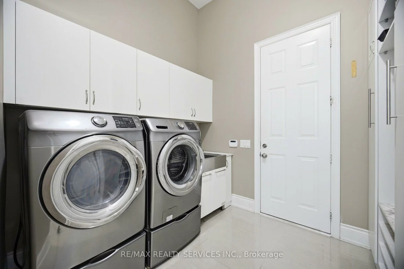 36, West Coast, Nobleton, King