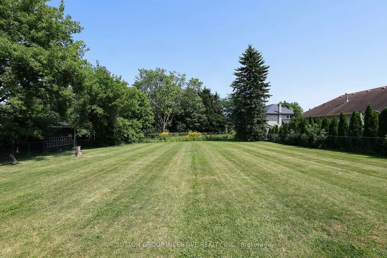 37, Moore Park, Schomberg, King
