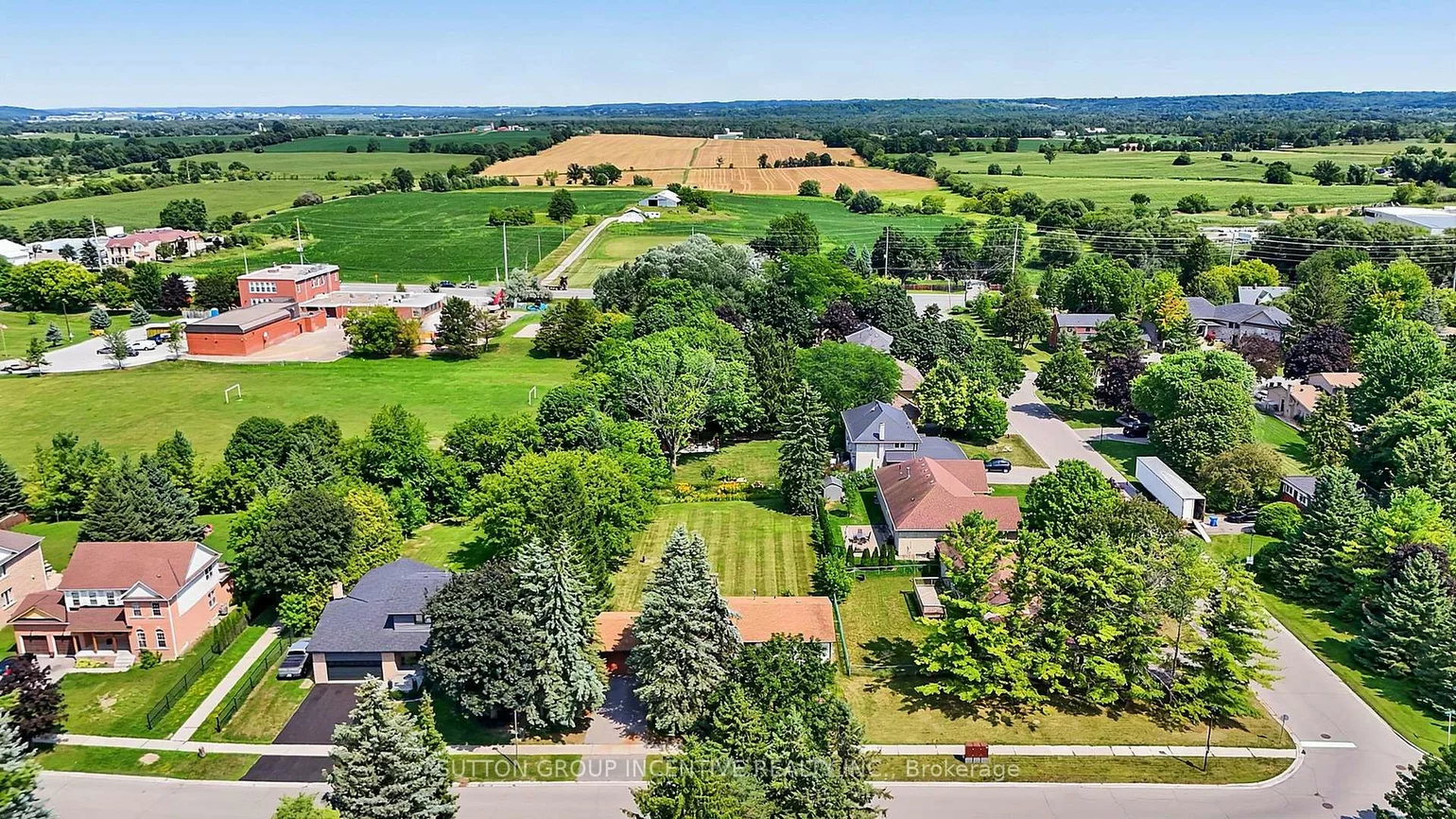 37, Moore Park, Schomberg, King