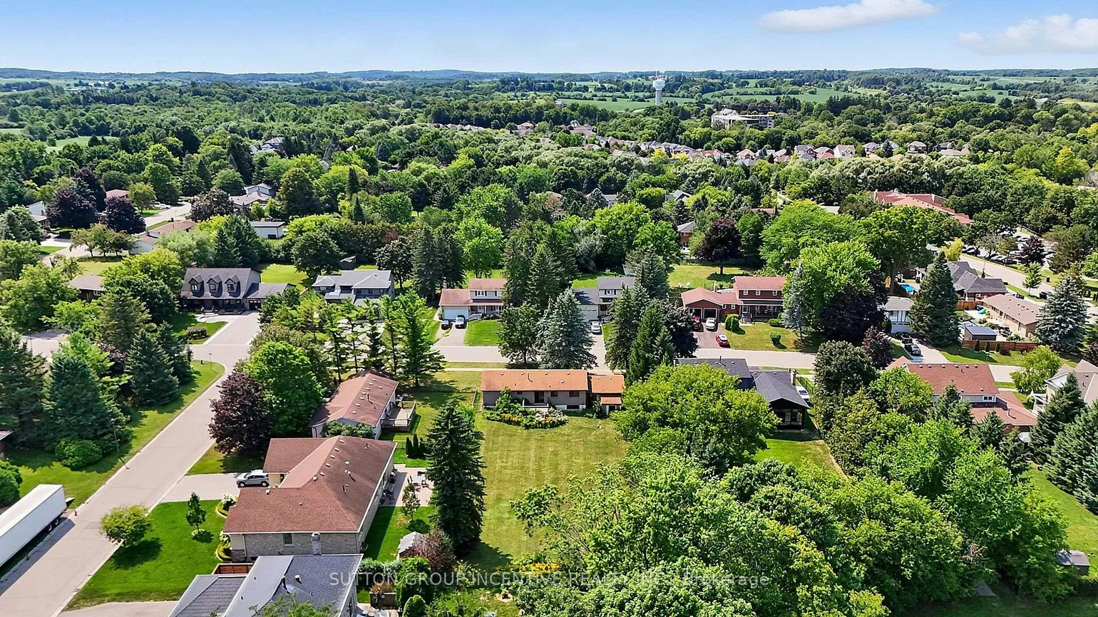 37, Moore Park, Schomberg, King