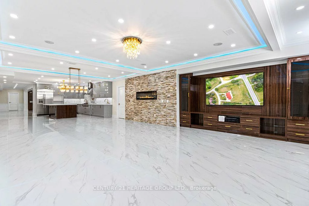 4, Loch Erne, Nobleton, King