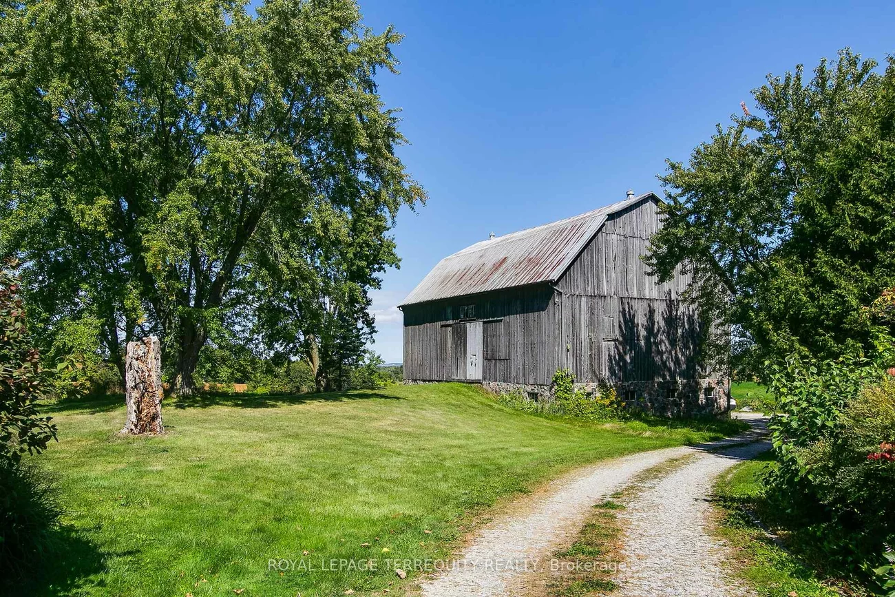 15625, 8th Concession, Rural King, King
