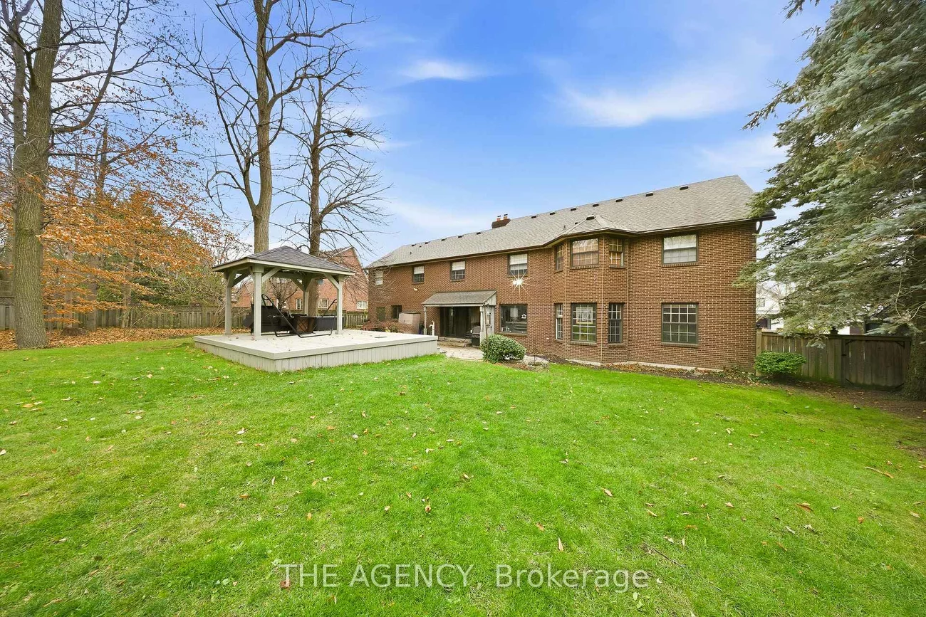 30, Goodfellow, Nobleton, King
