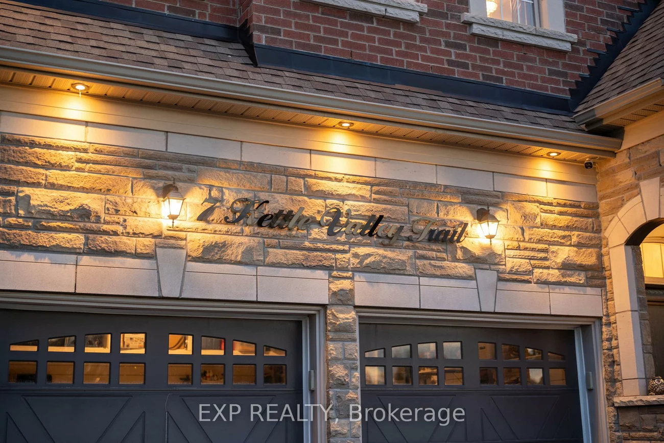 7, Kettle Valley, Nobleton, King