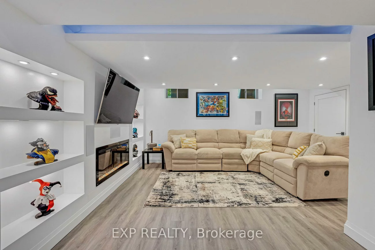 7, Kettle Valley, Nobleton, King