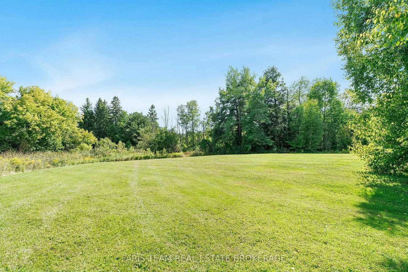 175, South Summit Farm, King City, King