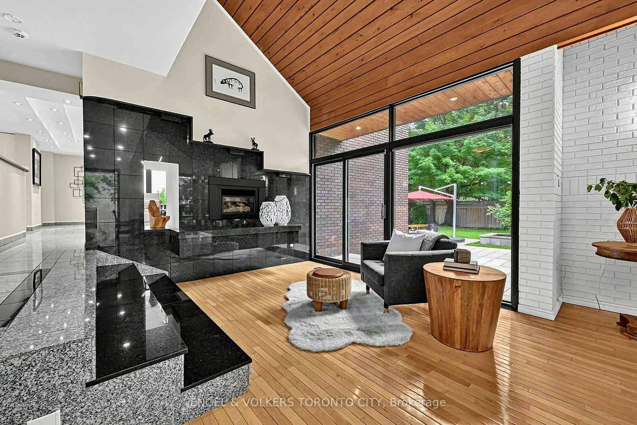 11, Cedarwood, Nobleton, King