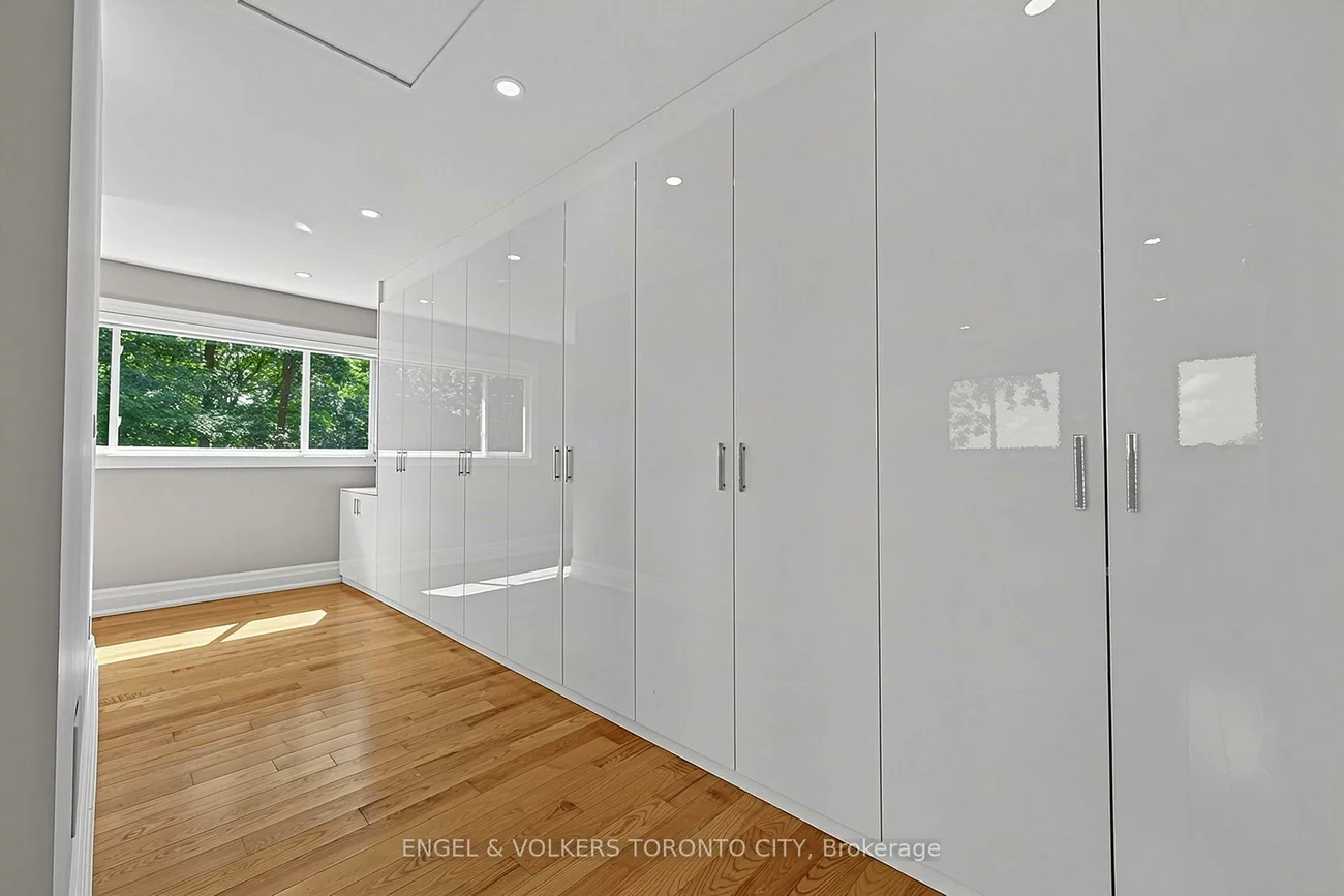 11, Cedarwood, Nobleton, King
