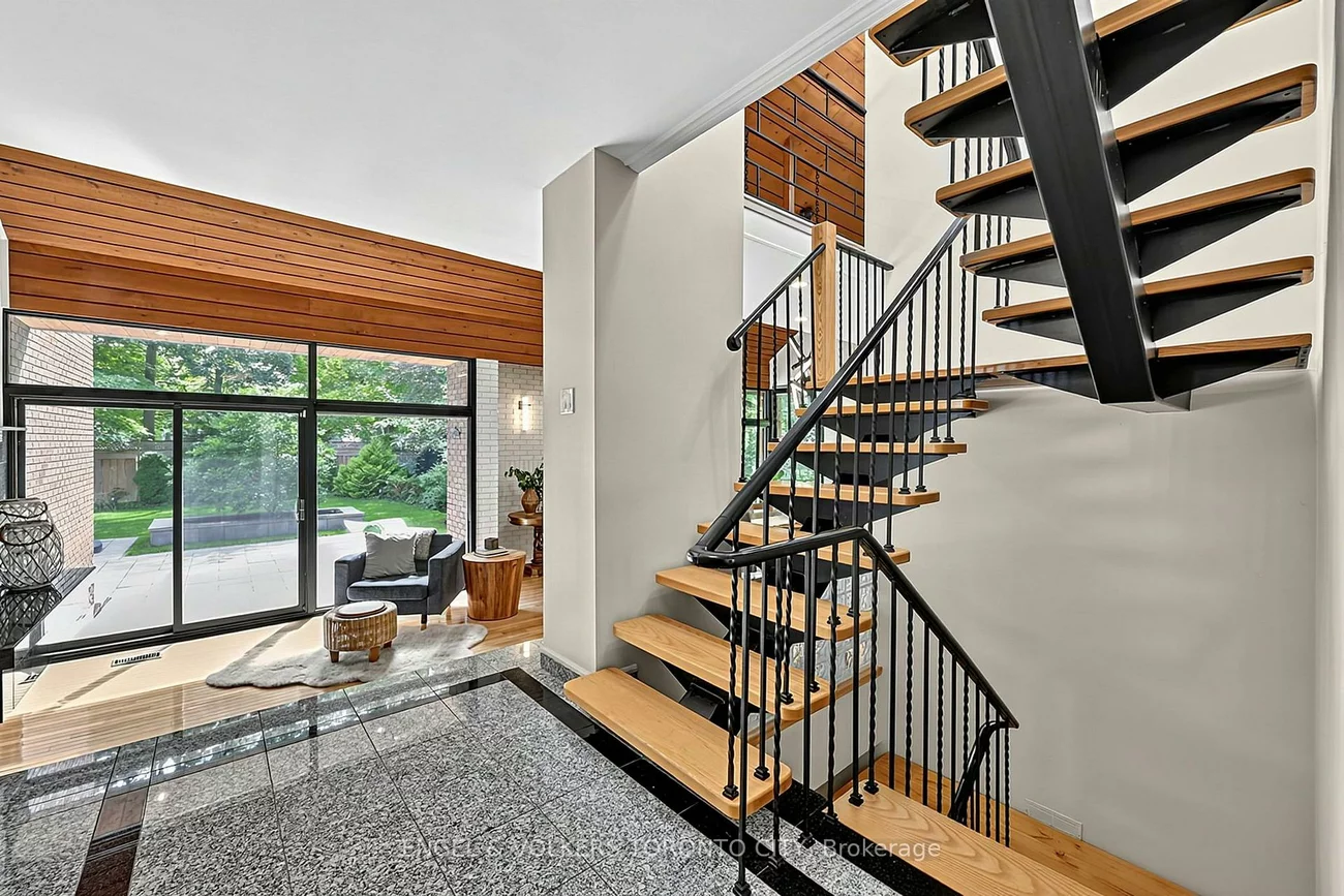 11, Cedarwood, Nobleton, King