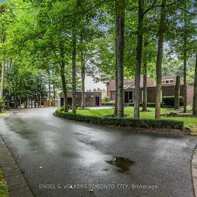 11, Cedarwood, Nobleton, King
