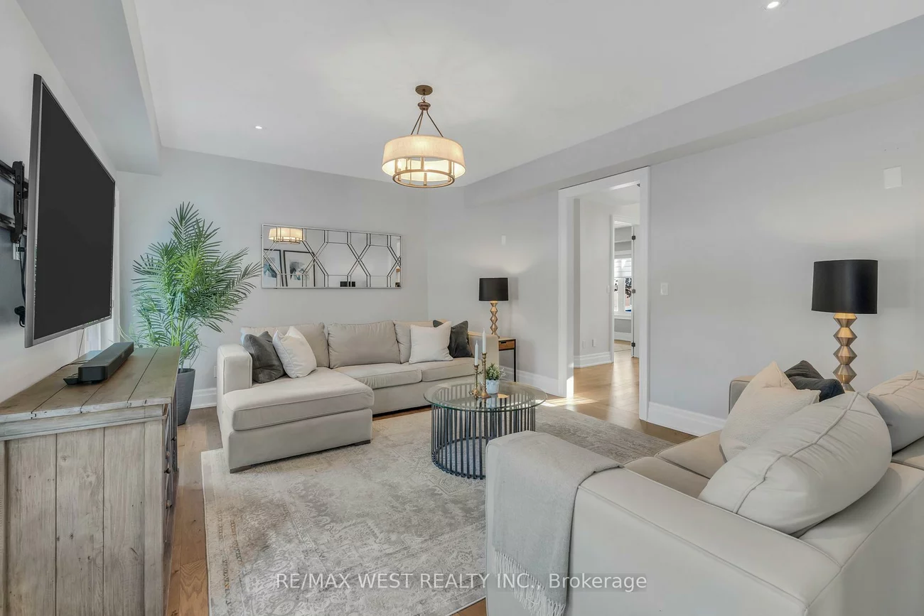 10, Farmcrest, Nobleton, King