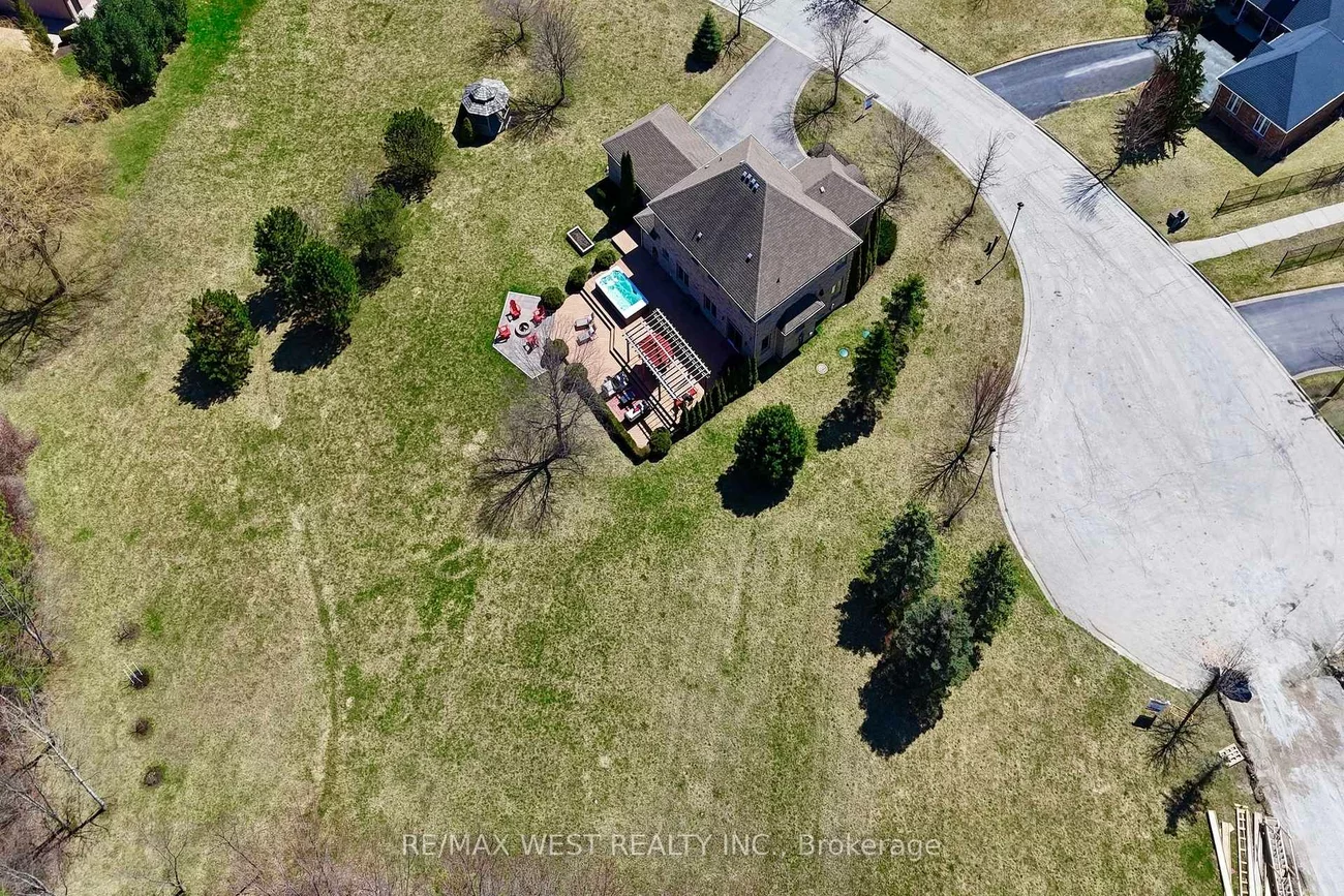 10, Farmcrest, Nobleton, King